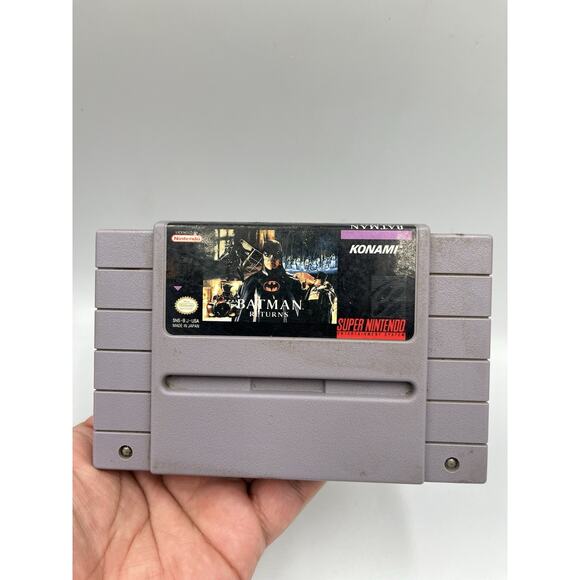 Batman Returns (Super Nintendo, 1992) SNES Cart Only Authentic TESTED - Picture 1 of 6